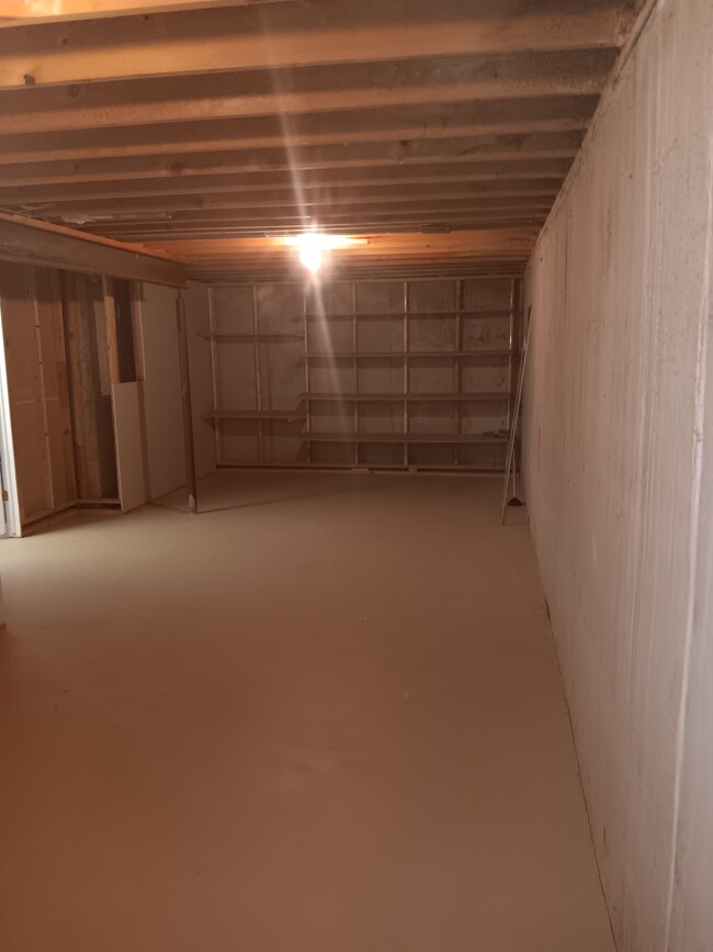 Storage room - 2800 S University Blvd