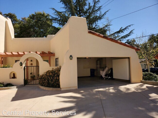 Building Photo - 2 br, 2 bath House - 306 E. Aliso St Unit F