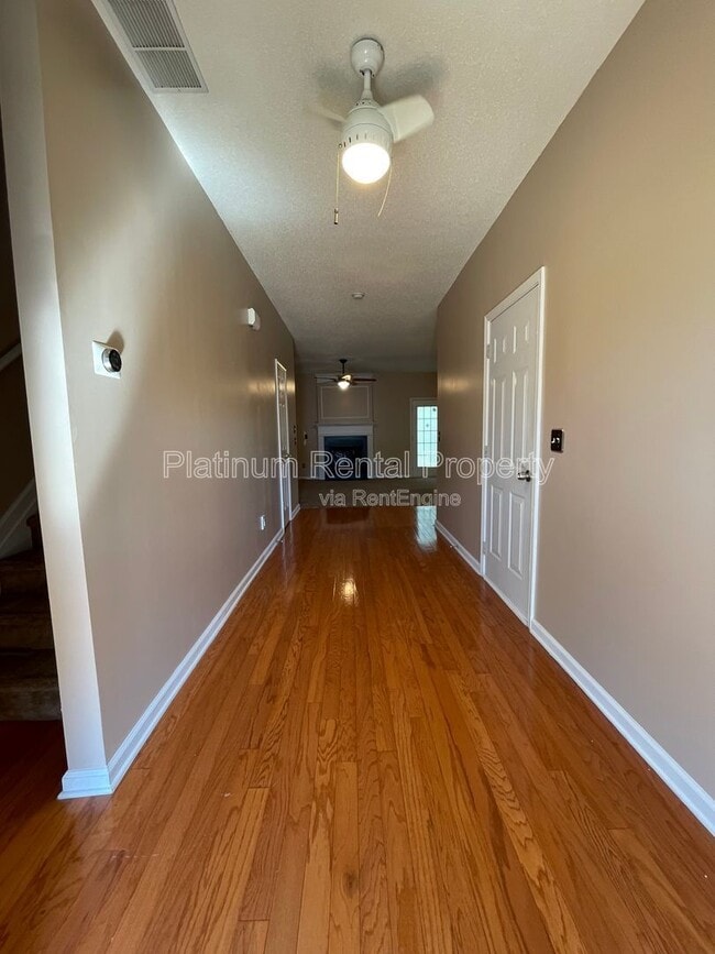 Foto del edificio - 845 Parc River Blvd