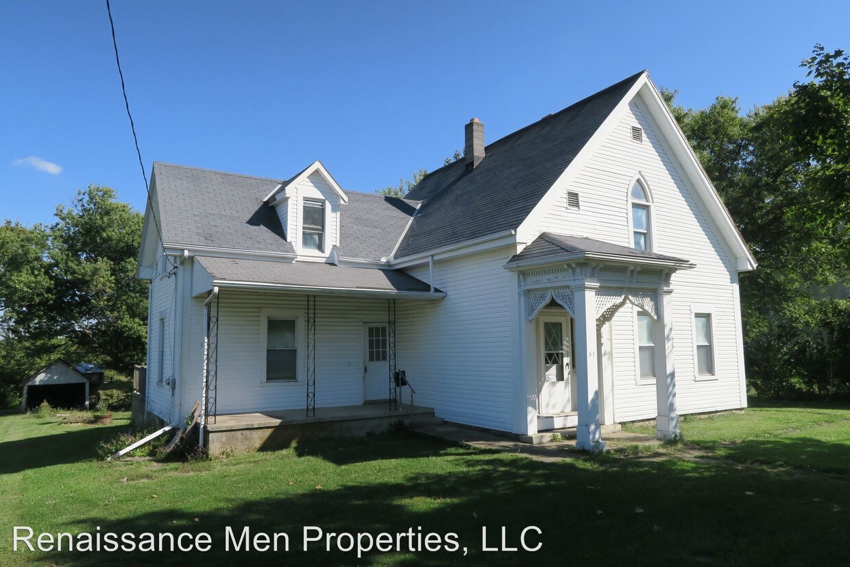 Primary Photo - 57 W Main St
