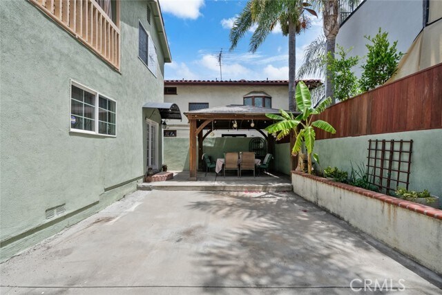 Foto del edificio - 13936 Magnolia Blvd