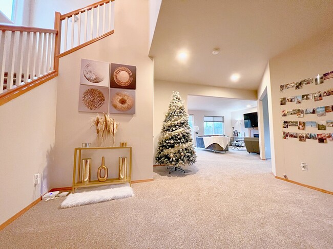 Living room - 1406 180th St SW