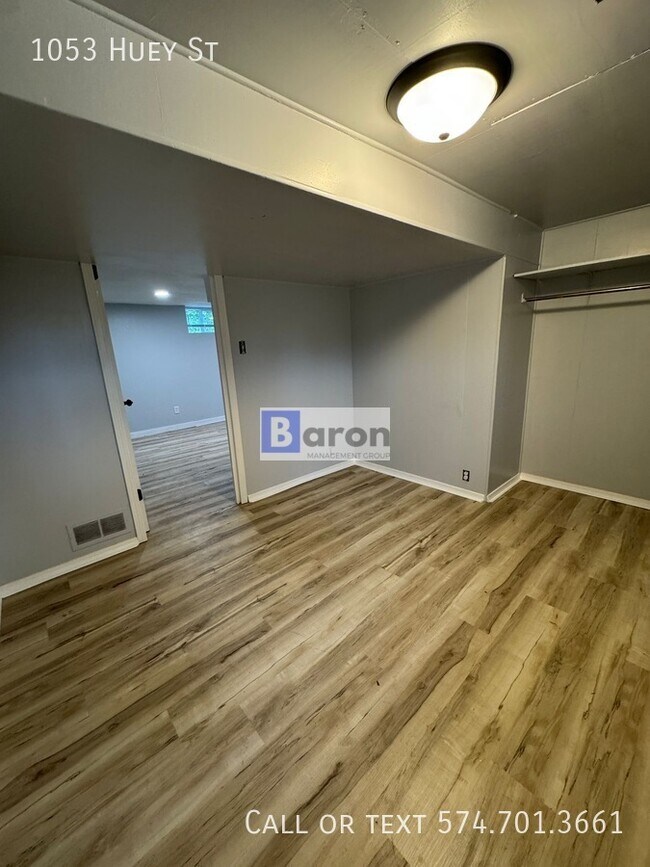 Foto del edificio - 1053 Huey St