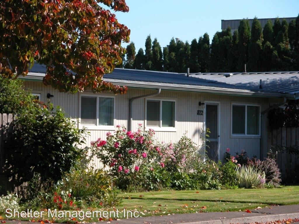 737 Manbrin Dr NE, Keizer, OR 97303 Condo for Rent in Keizer, OR