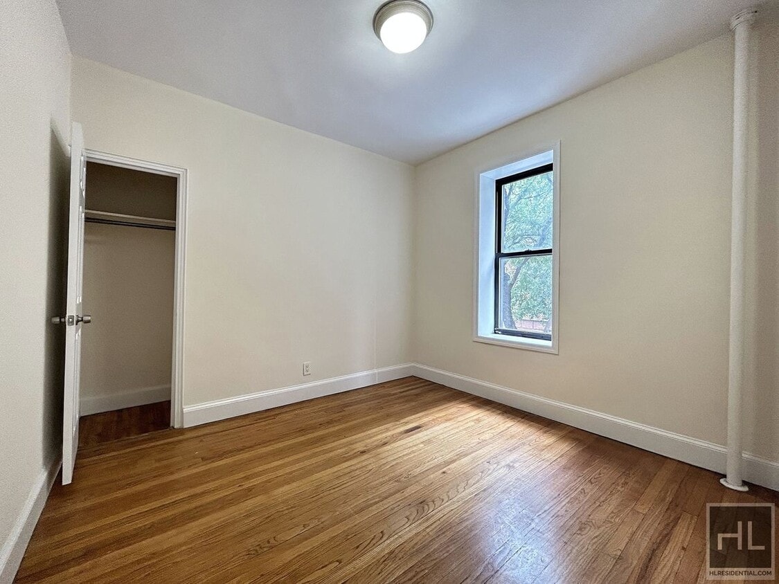 Building Photo - East 38th Street