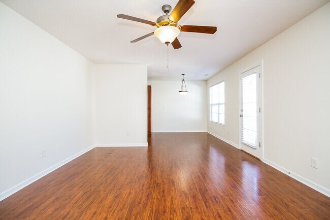 Foto del edificio - 1632 Antebellum Dr