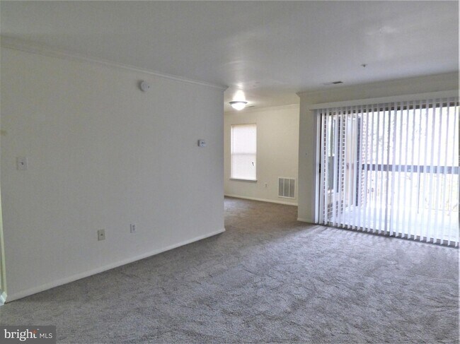 Foto del edificio - 7804 Guildberry Ct
