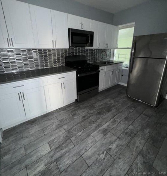 Foto principal - 1220 Pembroke St