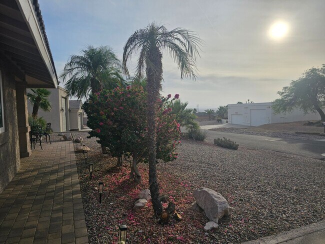 Foto del edificio - Fully Furnished Summer Rental