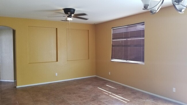 Building Photo - 13867 Bluegrass Pl