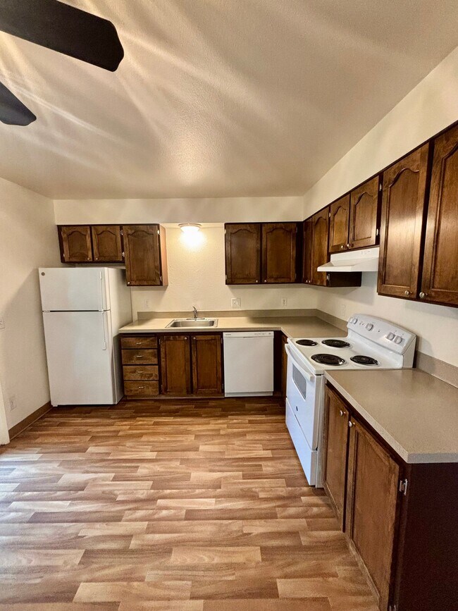 Foto del edificio - 3950 SW 102nd Ave