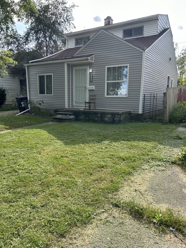 Primary Photo - 12811 Braile St