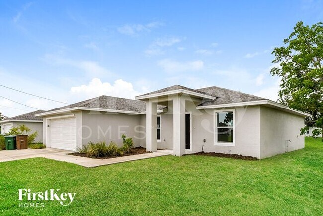 Building Photo - 912 Trafalgar Parkway