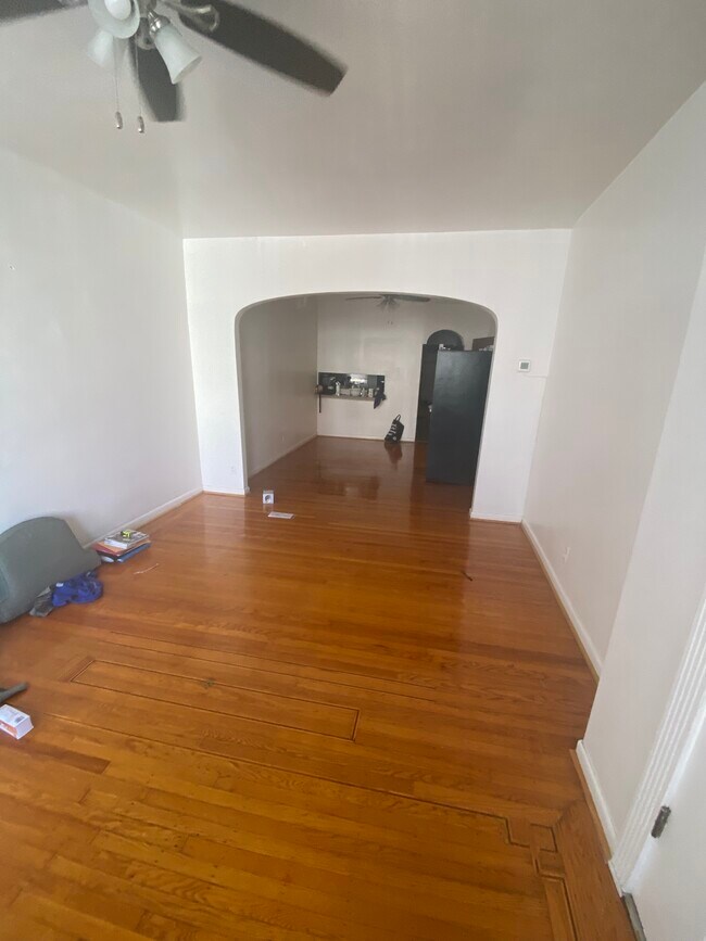Living/Dining room - 2116 N Wanamaker St