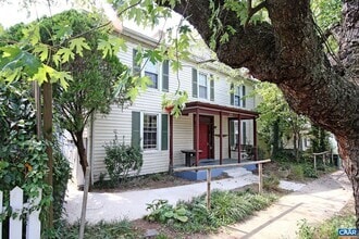 Building Photo - 712 Monticello Ave