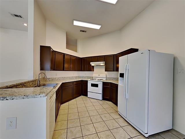 Building Photo - 1507 Clover Dr