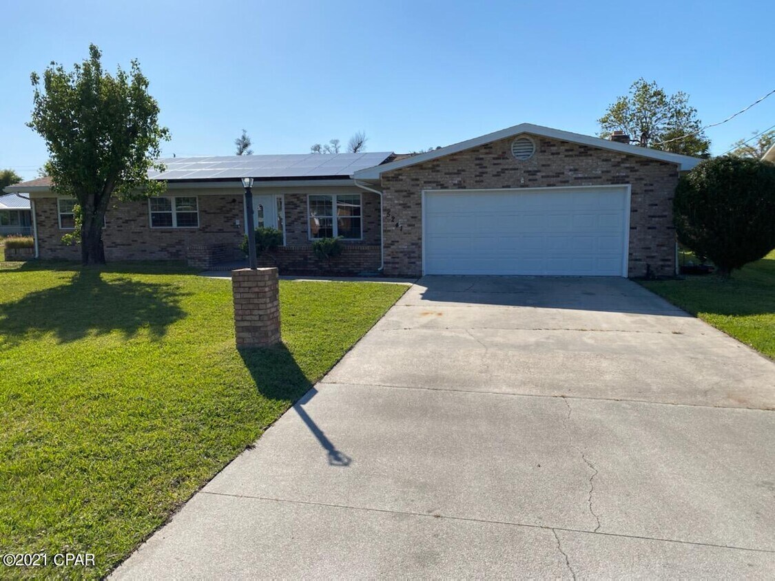 Foto principal - 5241 Thornton Ln