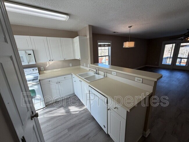 Foto del edificio - 5750 Osprey Cove Dr