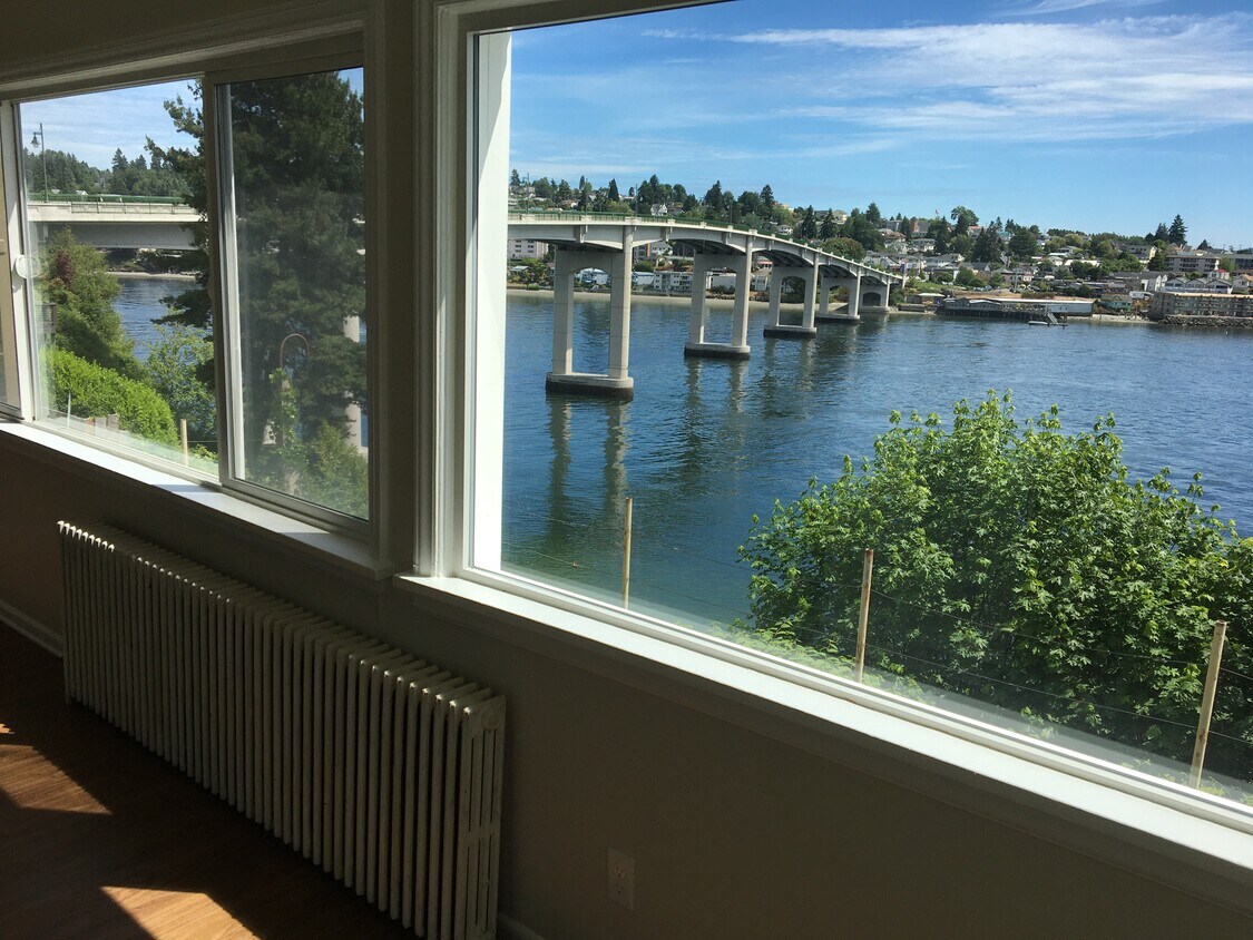 632 Washington Ave Unit A, Bremerton, WA 98337 Apartments Bremerton, WA