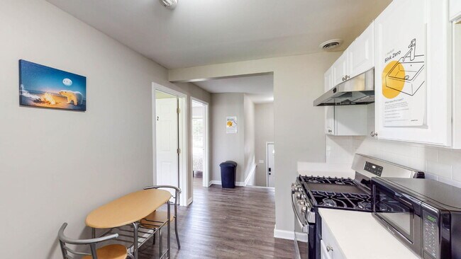 Foto del edificio - Thomasville Heights Home