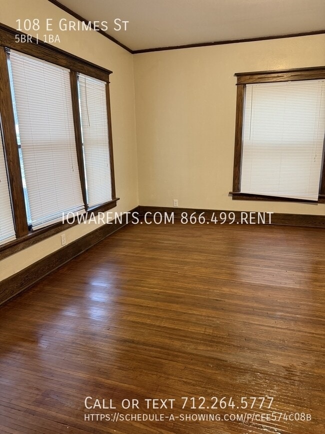 Foto del edificio - 108 E Grimes St