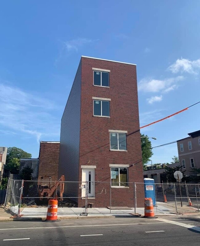 Building Photo - 3636 Haverford Ave