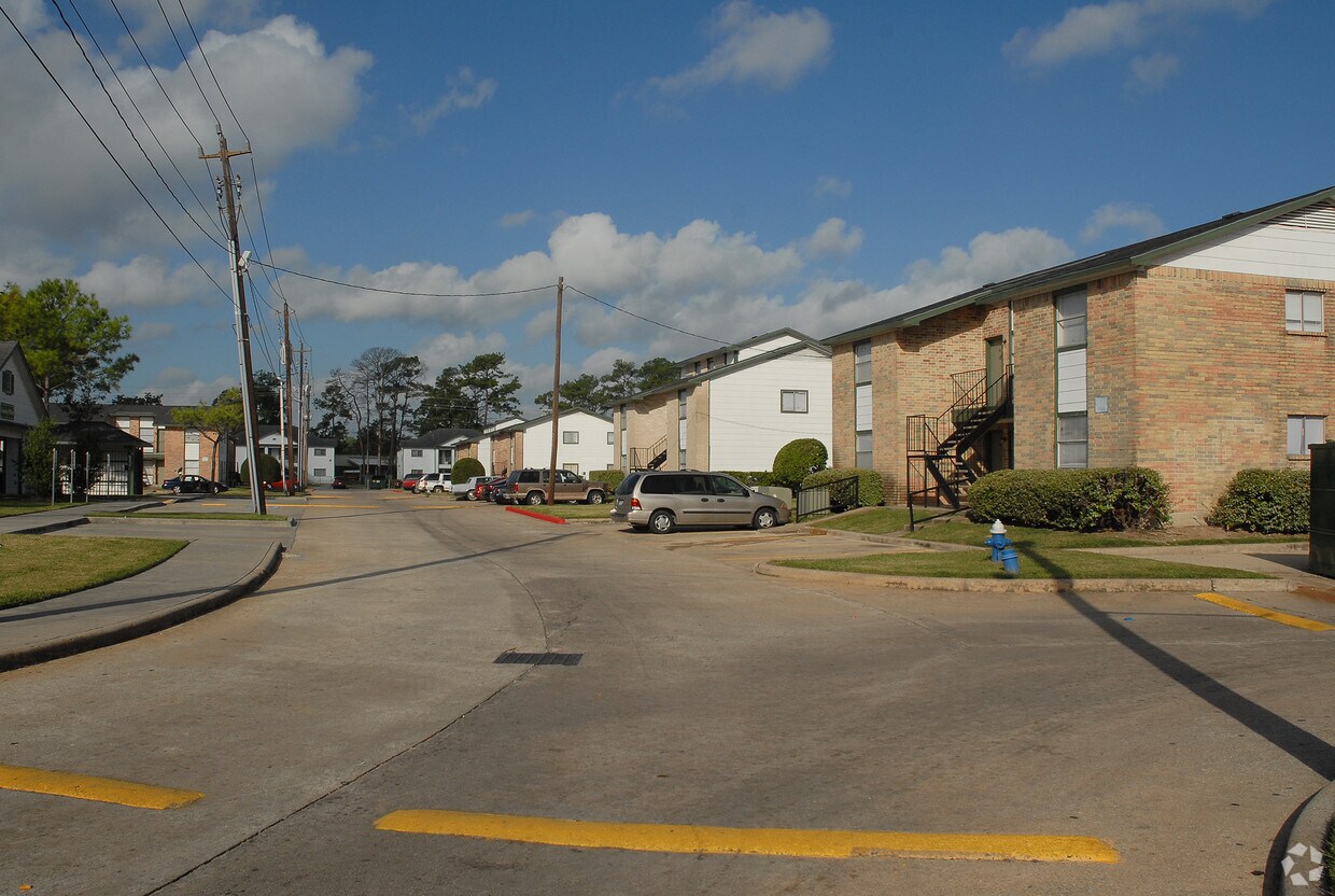 Villas on the Green Apartments Houston, TX