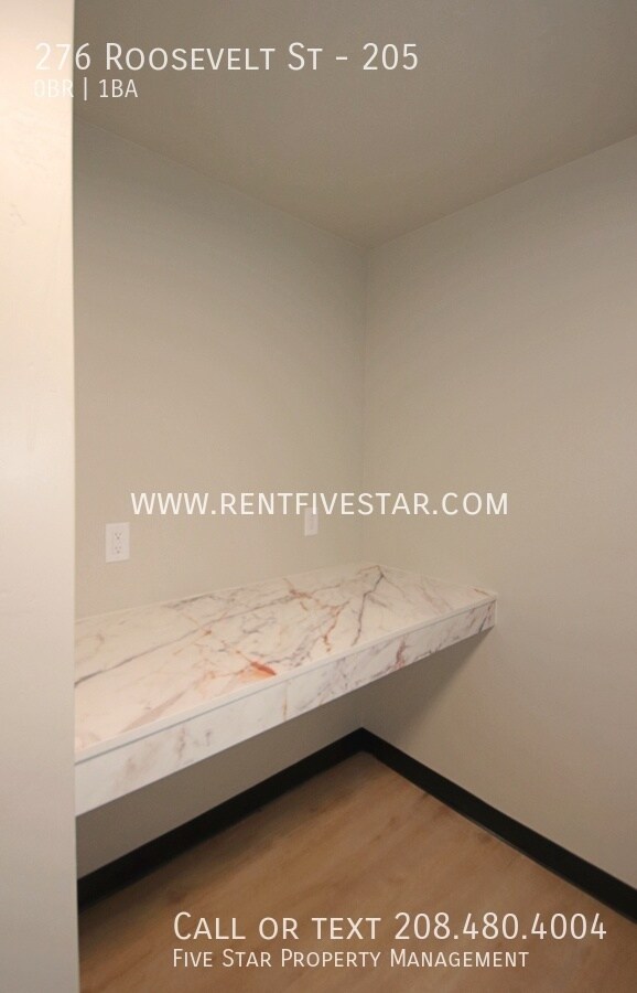 Foto del edificio - 276 Roosevelt St