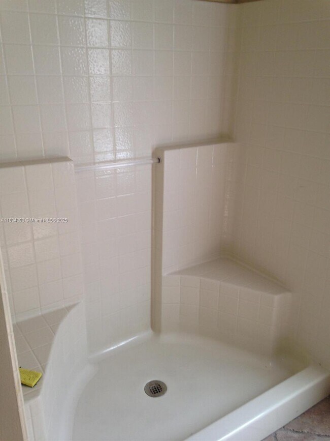 Foto del edificio - 4634 SW Eagle St