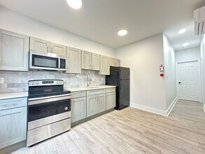 Building Photo - 2822 N Taney St