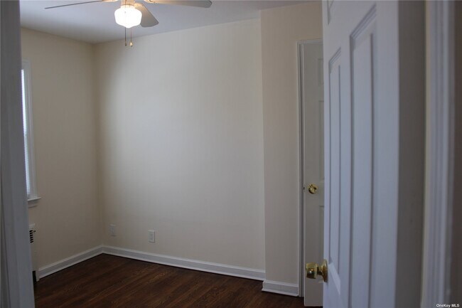 Foto del edificio - 37 Hemlock St