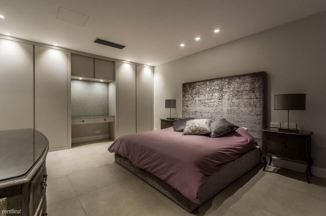 Foto del edificio - 2 br, 2.5 bath Condo - 5000 5th Ave Apt 208