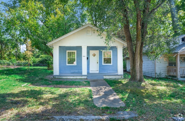 Building Photo - 5316 Janet Ave