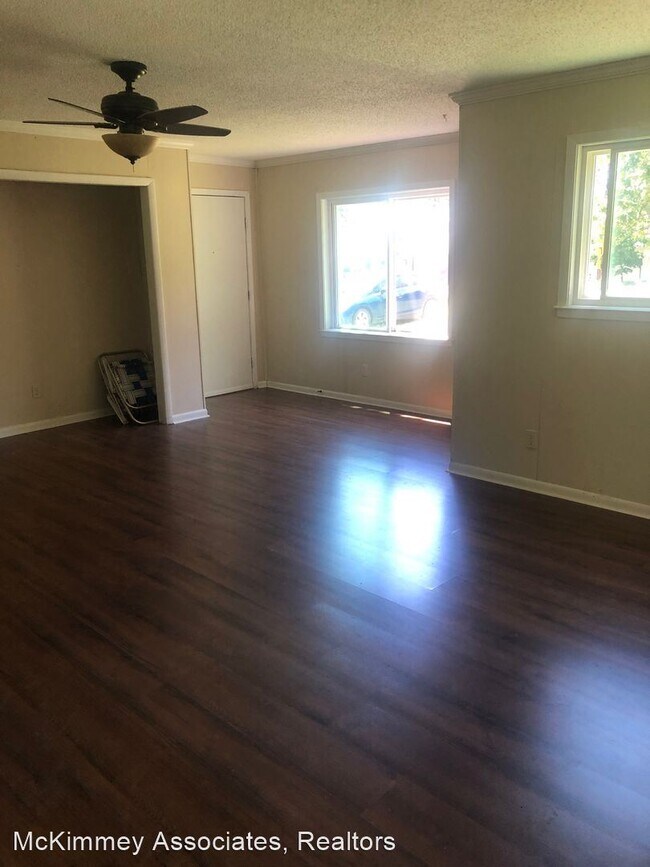 Building Photo - 3 br, 2 bath House - 66 Sunset Dr
