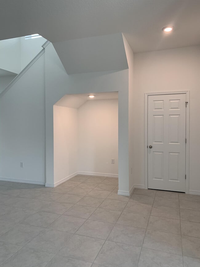 Photo - 10360 Austrina Oak Lp House