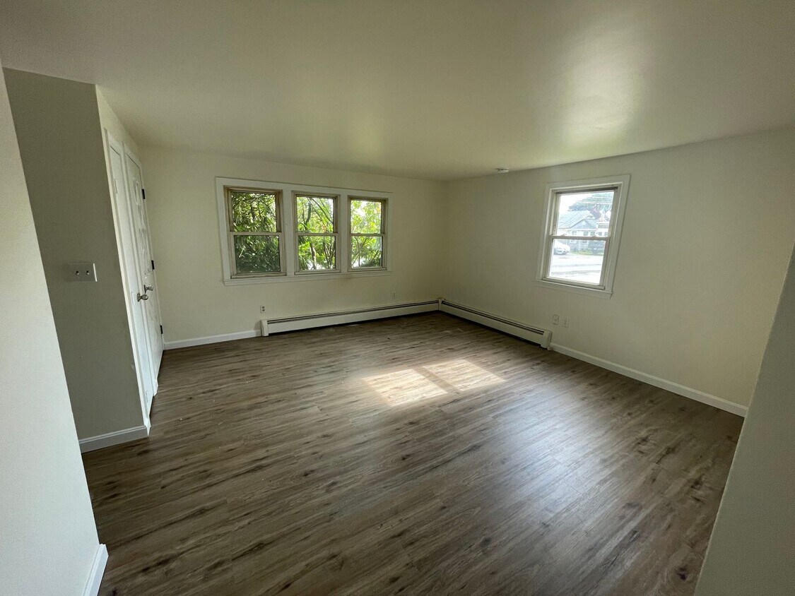 Foto principal - Newly Renovated Year-Round Apartments – St...