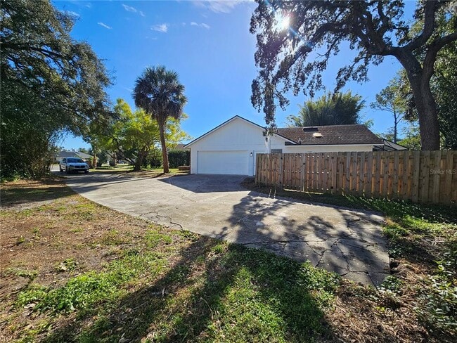 Building Photo - 149 Spring Chase Cir