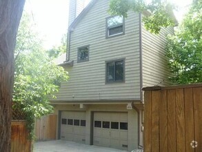 Building Photo - 1931 Grove St