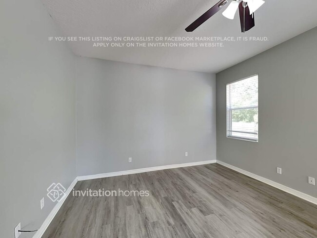 Foto del edificio - 3909 101st Ave E