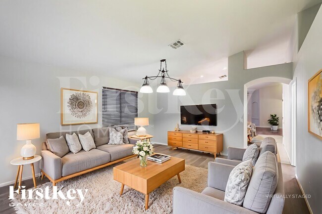 Foto del edificio - 6951 W Red Rock Dr