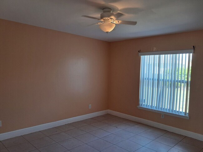 Foto del edificio - Beautiful Lehigh Home