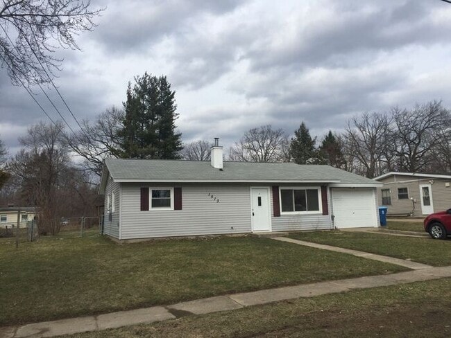 Building Photo - 3 bedroom, 1 full bath fully remodeled Ranch home in Parchment Schools