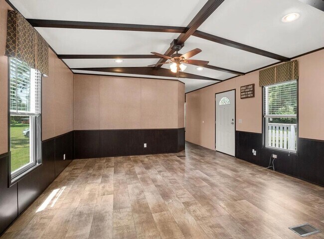 Foto del edificio - 2846 Smyrna Rd