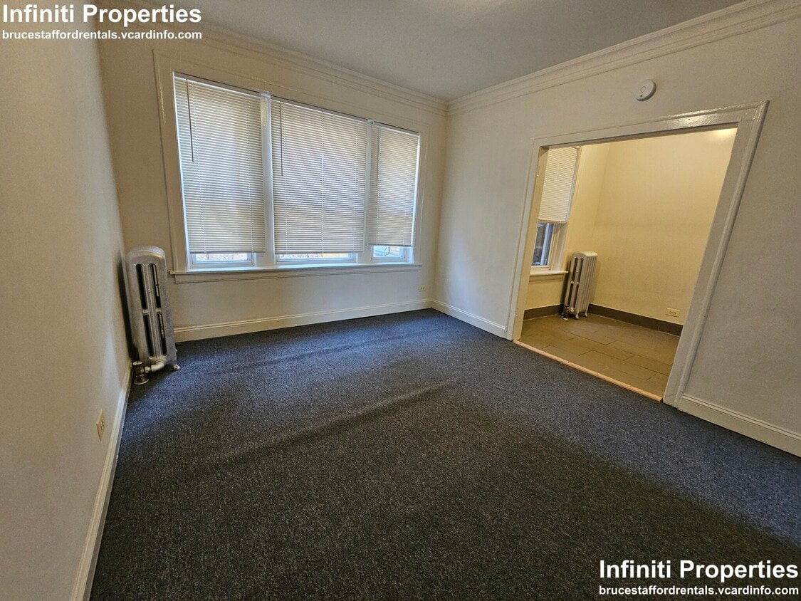 Primary Photo - 6422 S Kenwood Ave