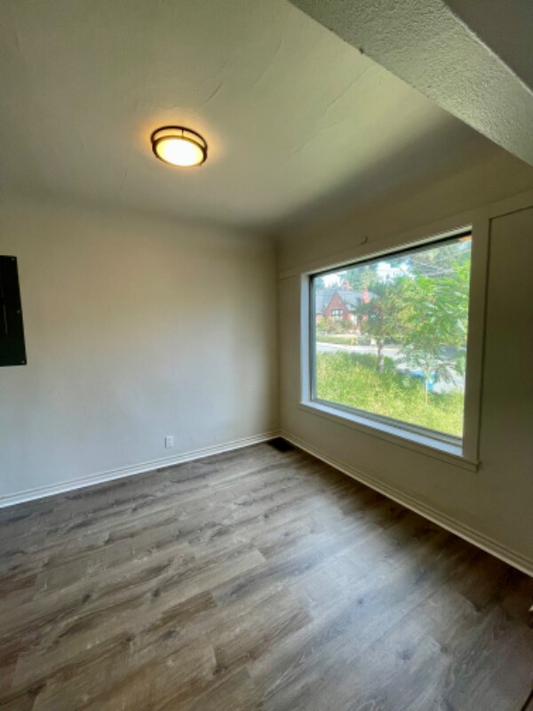 Foto del edificio - 5543 25th Ave NE