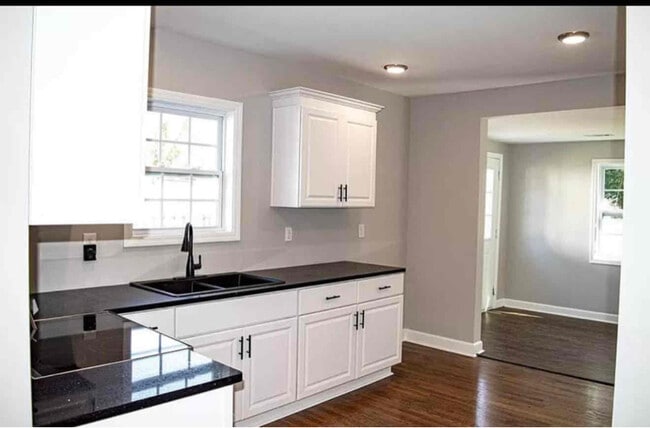 Building Photo - 333 Ammons Rd