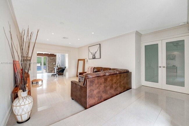 Foto del edificio - 4321 SW 95th Ct