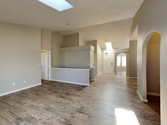 Foto del edificio - 6981 McEwan St