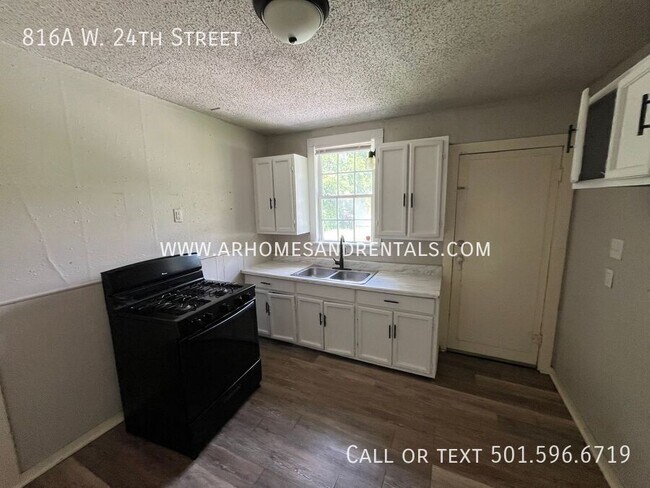Foto del edificio - 816A W. 24th Street-
