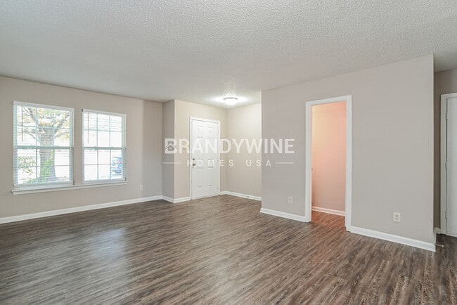 Foto del edificio - 2021 Beckwith Ln